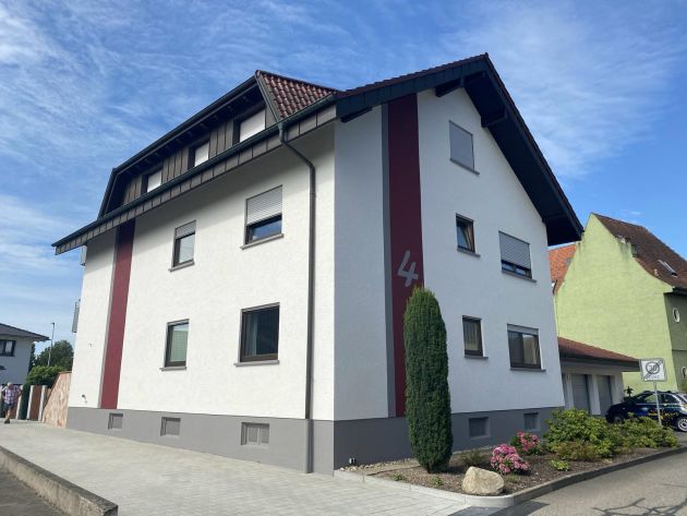 Referenzobjekt im Bereich Fassaden­­gestaltung des Malerfachbetriebs Christiane Bruder aus Achern