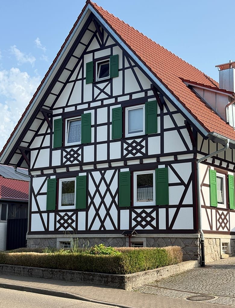 Referenzobjekt im Bereich Fassadengestaltung des Malerfachbetriebs Christiane Bruder aus Achern