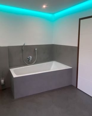 Fugenlose Flächen – Moderne Bäder und pflegeleichte Oberflächen